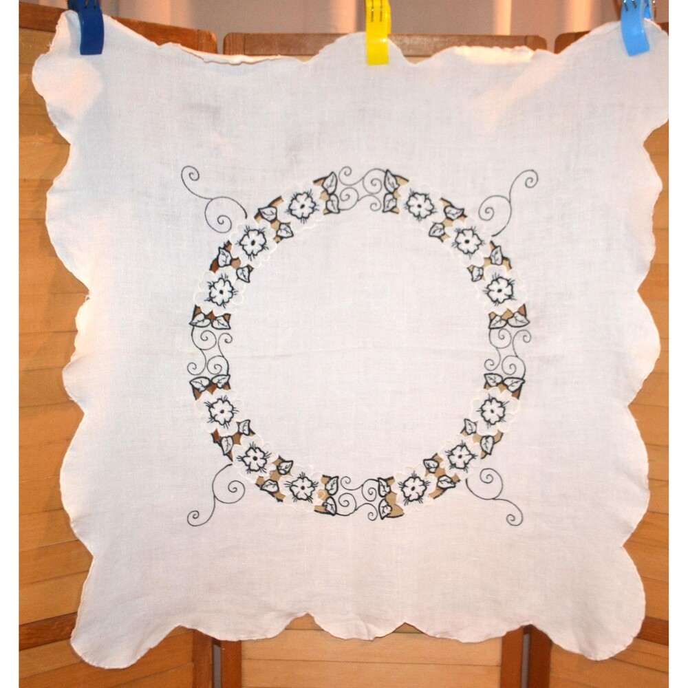 Vintage Embroidered Cutwork Tablecloth 1960s Black on White